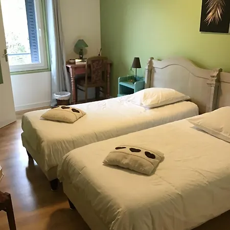 Le Rivalet 2* Montaigut-le-Blanc (Puy-de-Dome)